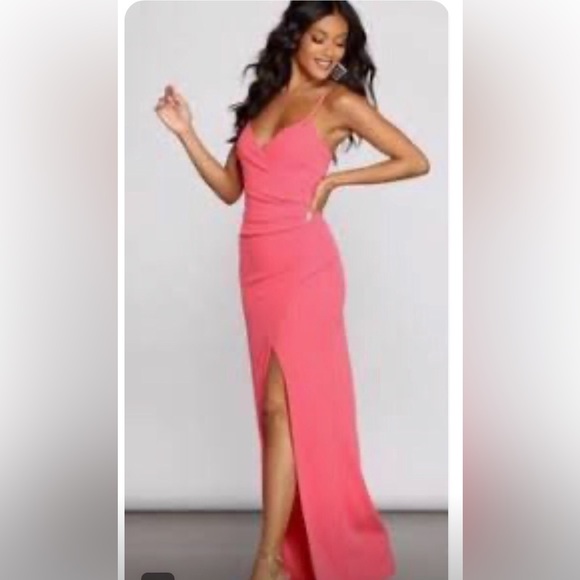 NWOT-Windsors Coral Sasha Formal High Slit Wrap Dress with V-Neckline, Size M - Picture 2 of 16